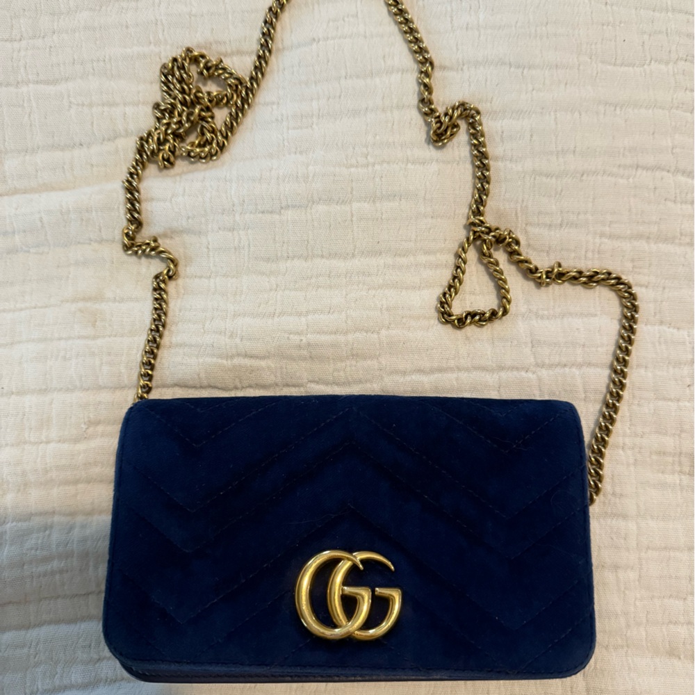 Gucci Marmont Elegant Blue Velvet Women Bag EUC G000